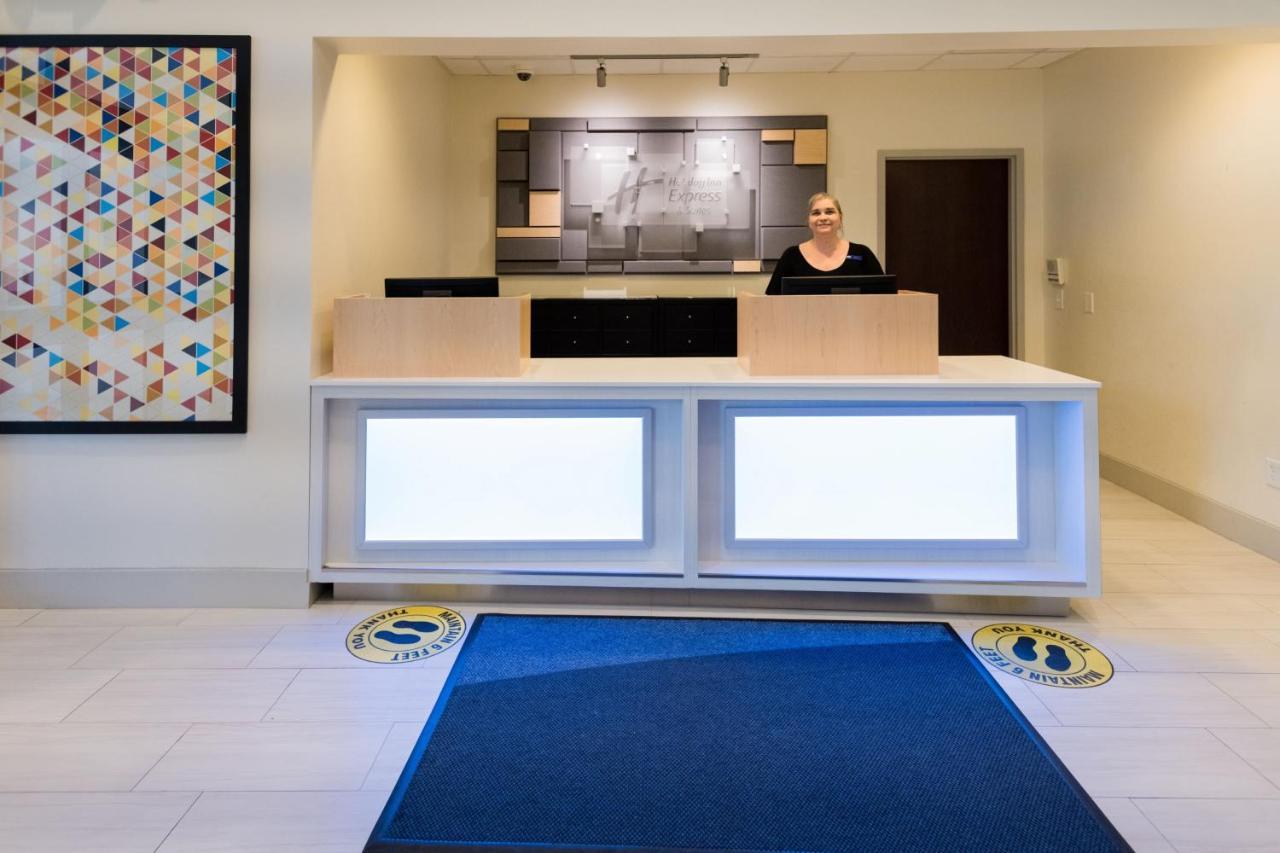 Holiday Inn Express & Suites Lexington North West-The Vineyard By Ihg Kültér fotó