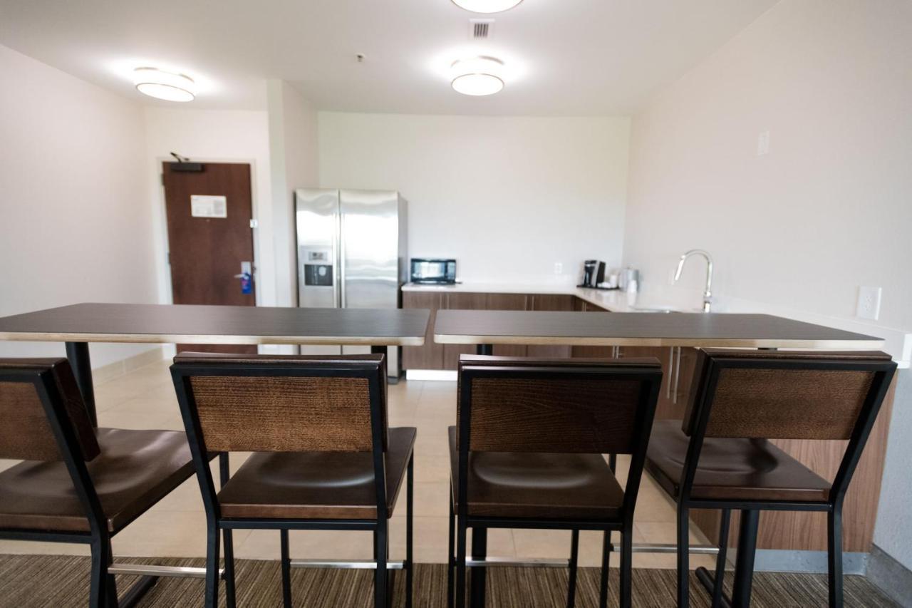 Holiday Inn Express & Suites Lexington North West-The Vineyard By Ihg Kültér fotó