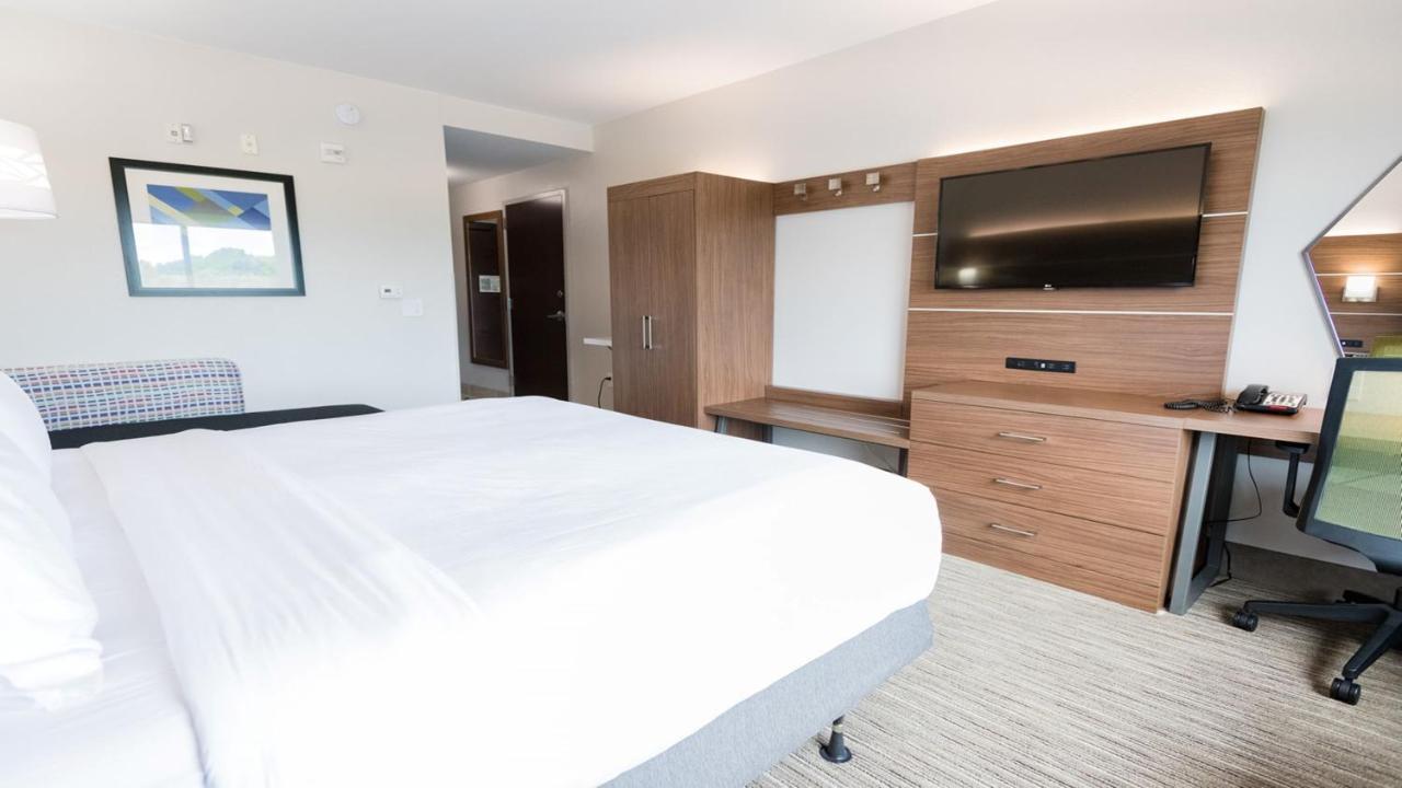 Holiday Inn Express & Suites Lexington North West-The Vineyard By Ihg Kültér fotó