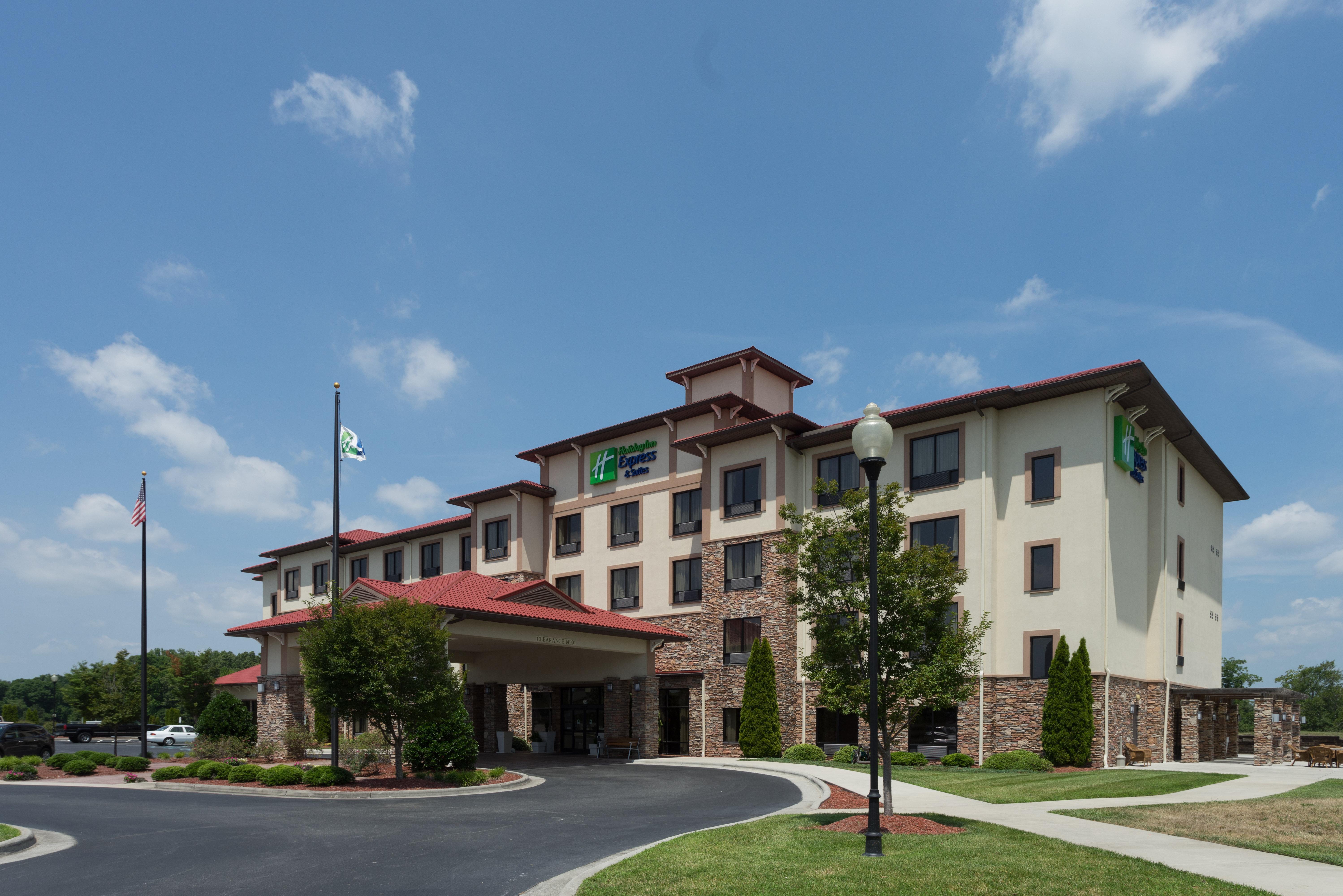 Holiday Inn Express & Suites Lexington North West-The Vineyard By Ihg Kültér fotó